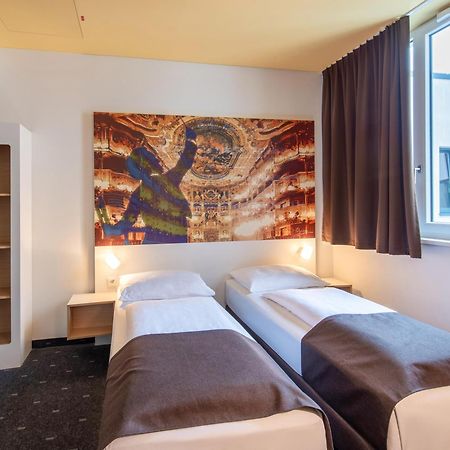 B&B Hotel Байройт Екстериор снимка
