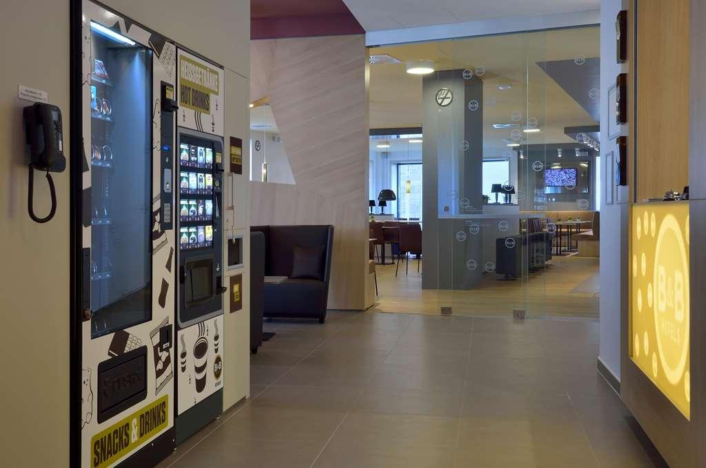 B&B Hotel Байройт Интериор снимка