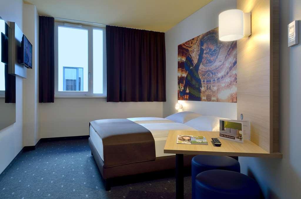 B&B Hotel Байройт Стая снимка
