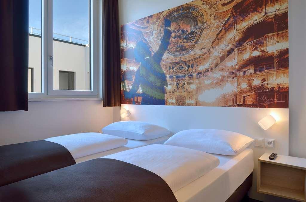 B&B Hotel Байройт Стая снимка