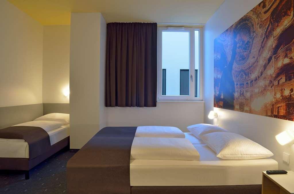 B&B Hotel Байройт Стая снимка