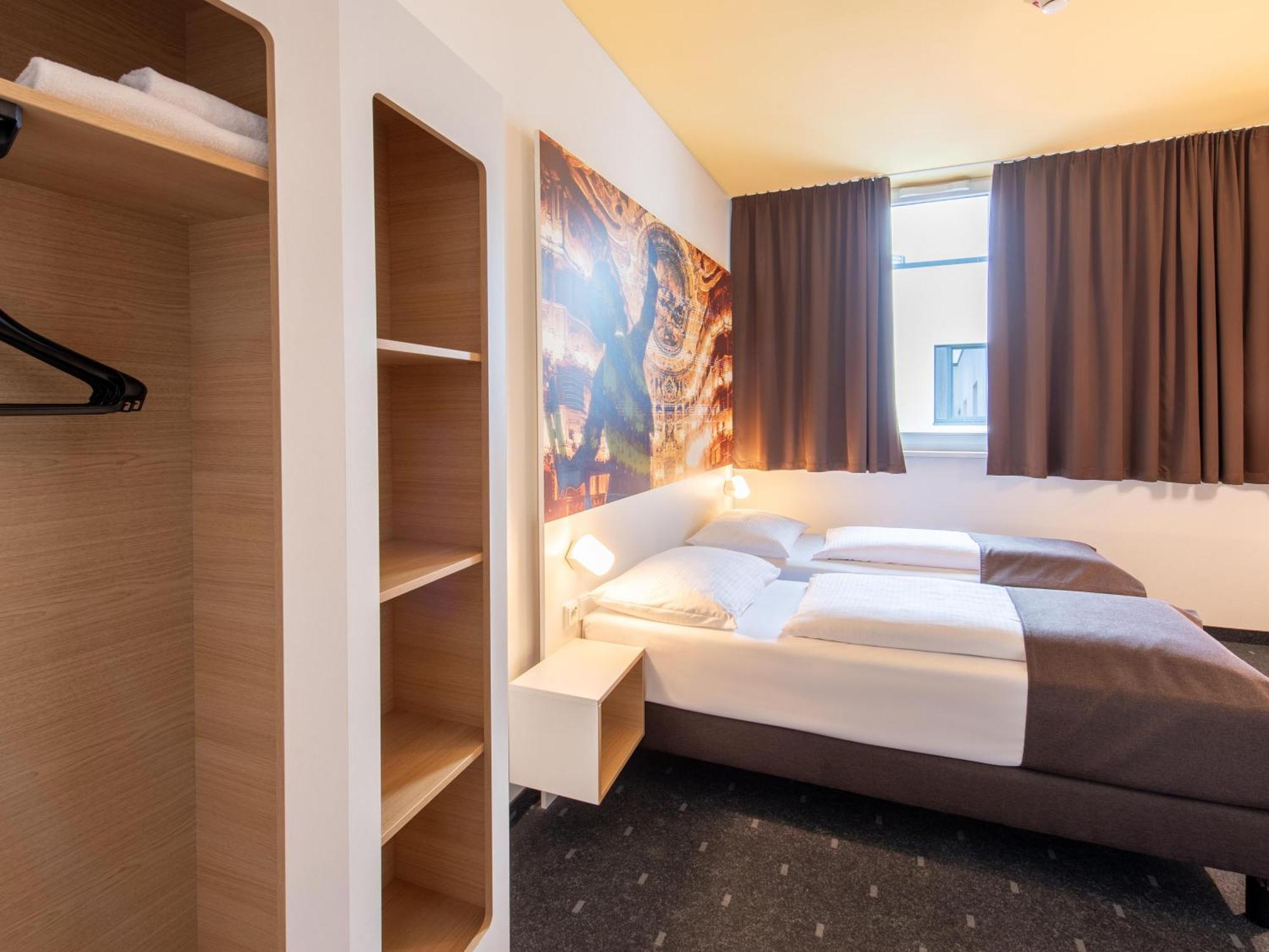 B&B Hotel Байройт Екстериор снимка