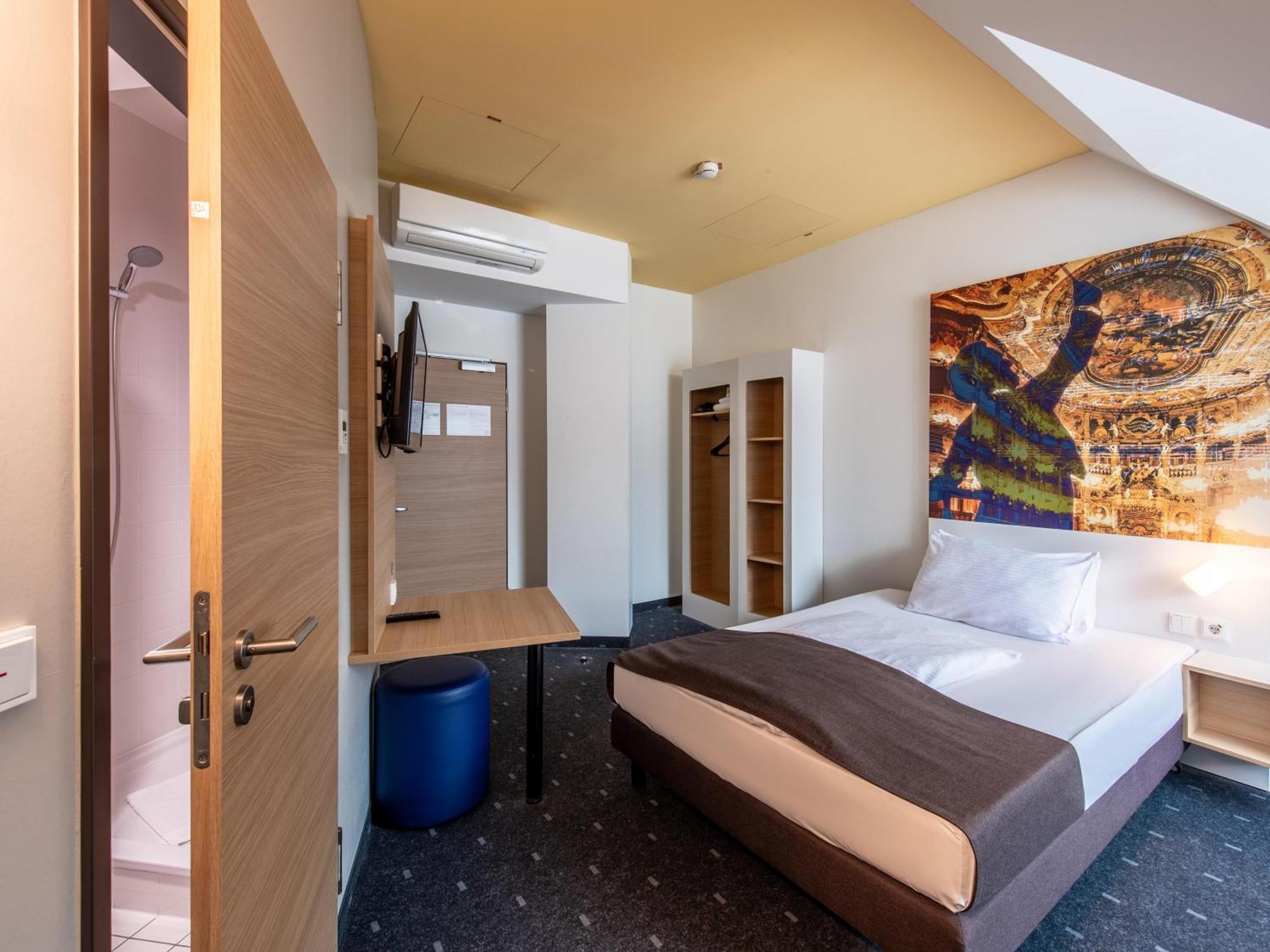 B&B Hotel Байройт Екстериор снимка