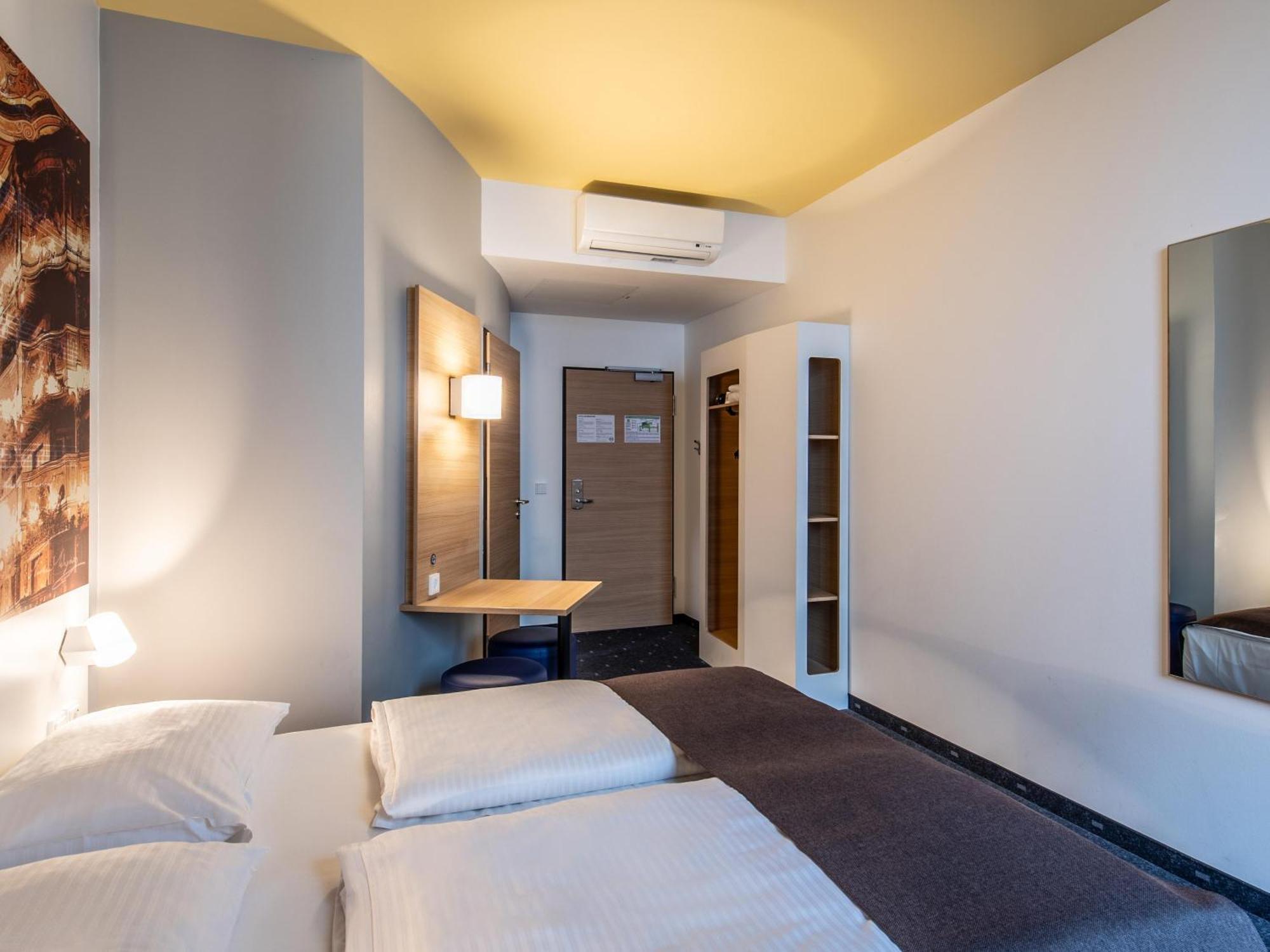 B&B Hotel Байройт Екстериор снимка
